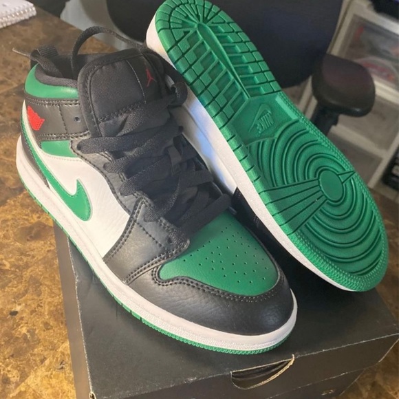 Pine greens 2y brand new - Picture 4 of 4